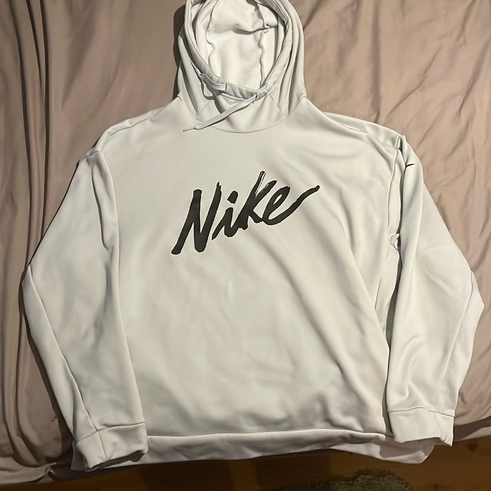 White nike dri-fir sweatshirt